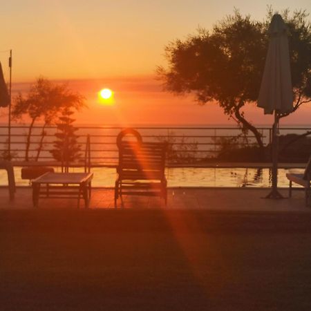 Molivos Sunset Apartments ミシナ エクステリア 写真