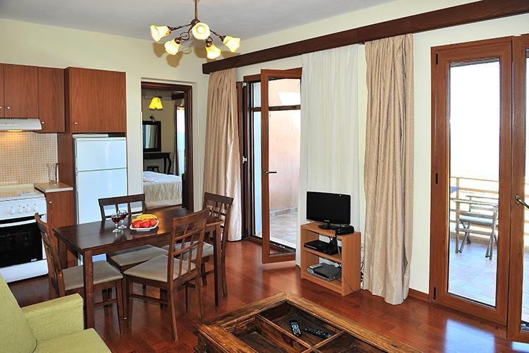 Molivos Sunset Apartments ミシナ エクステリア 写真