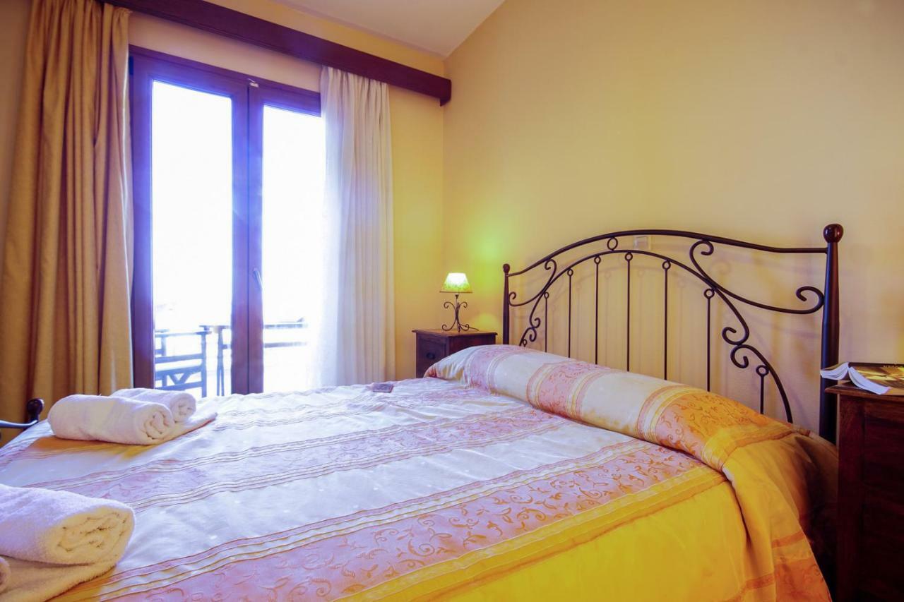 Molivos Sunset Apartments ミシナ エクステリア 写真